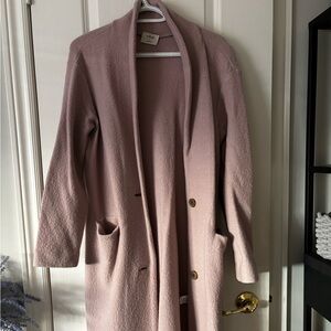 Selling Women’s Wilfred Pink Trench Coat